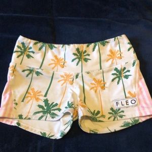 FLEO “Endless Summer” shorts!